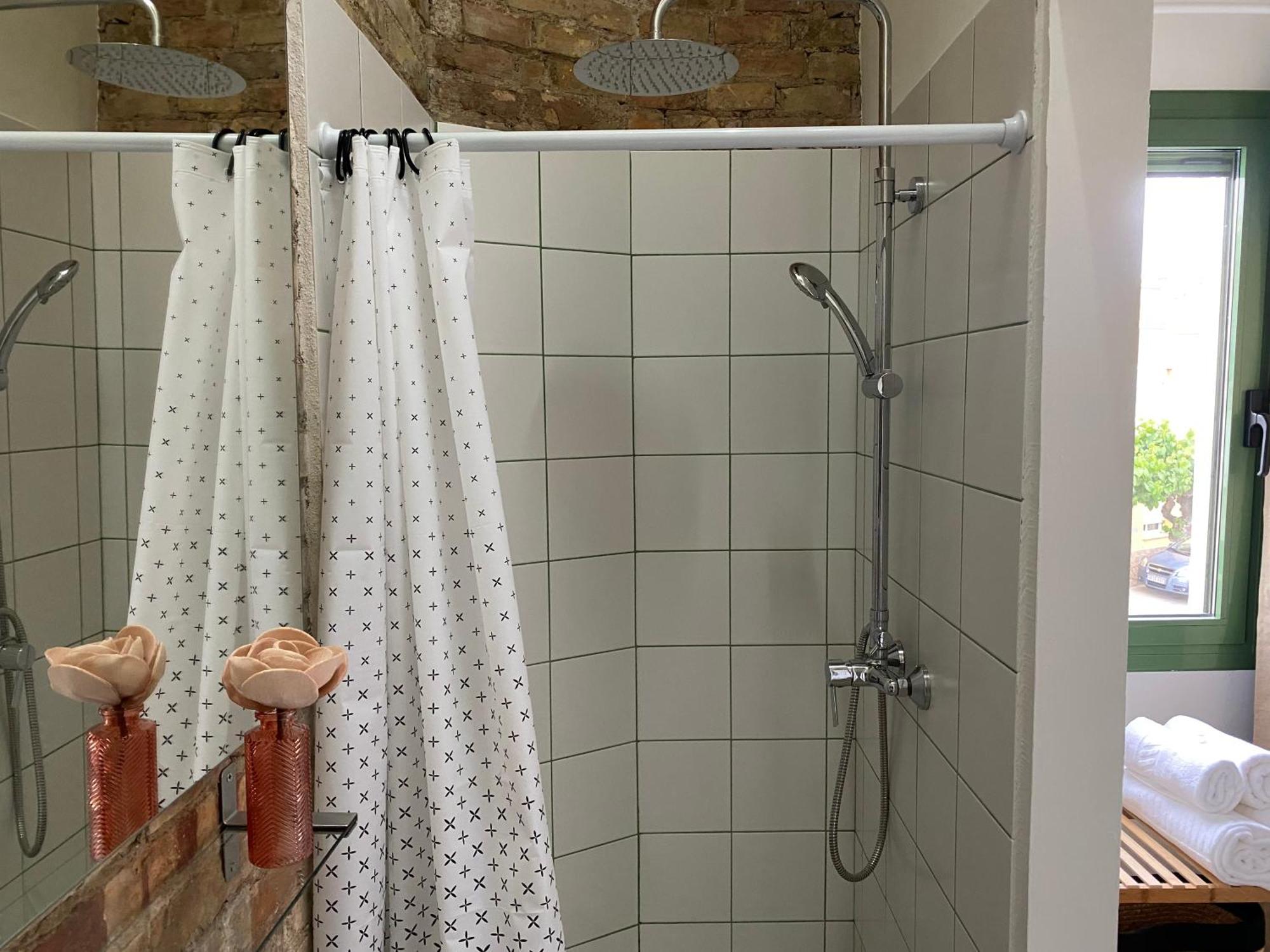 Les Filles Hotel Deltebre Kültér fotó