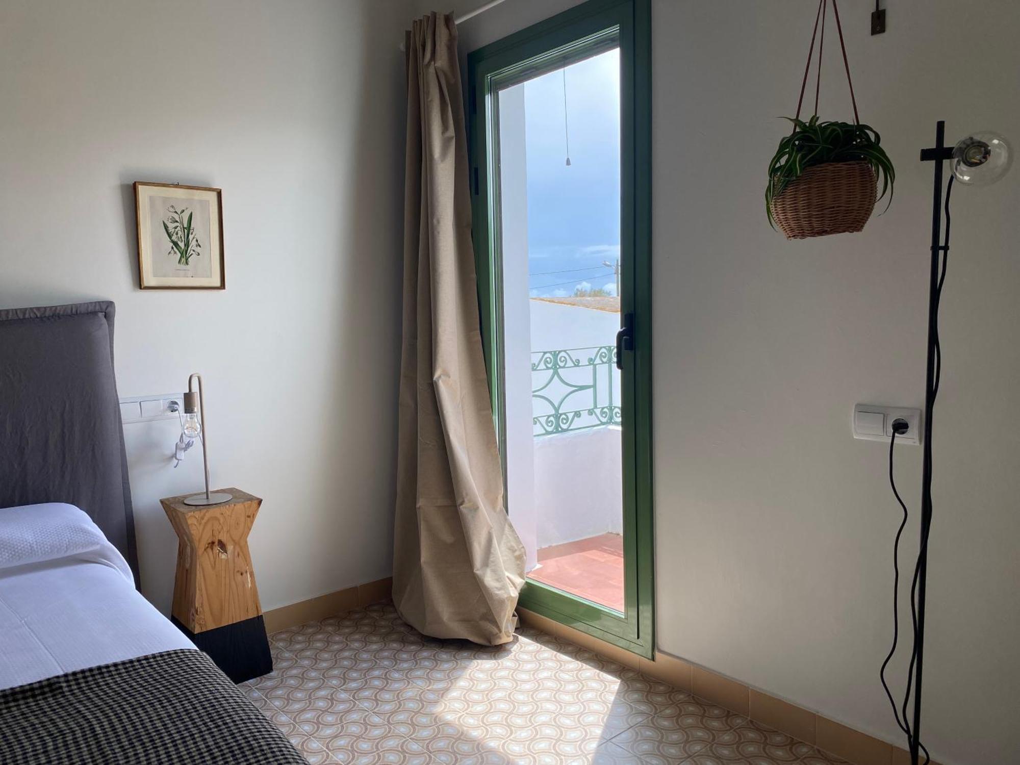 Les Filles Hotel Deltebre Kültér fotó