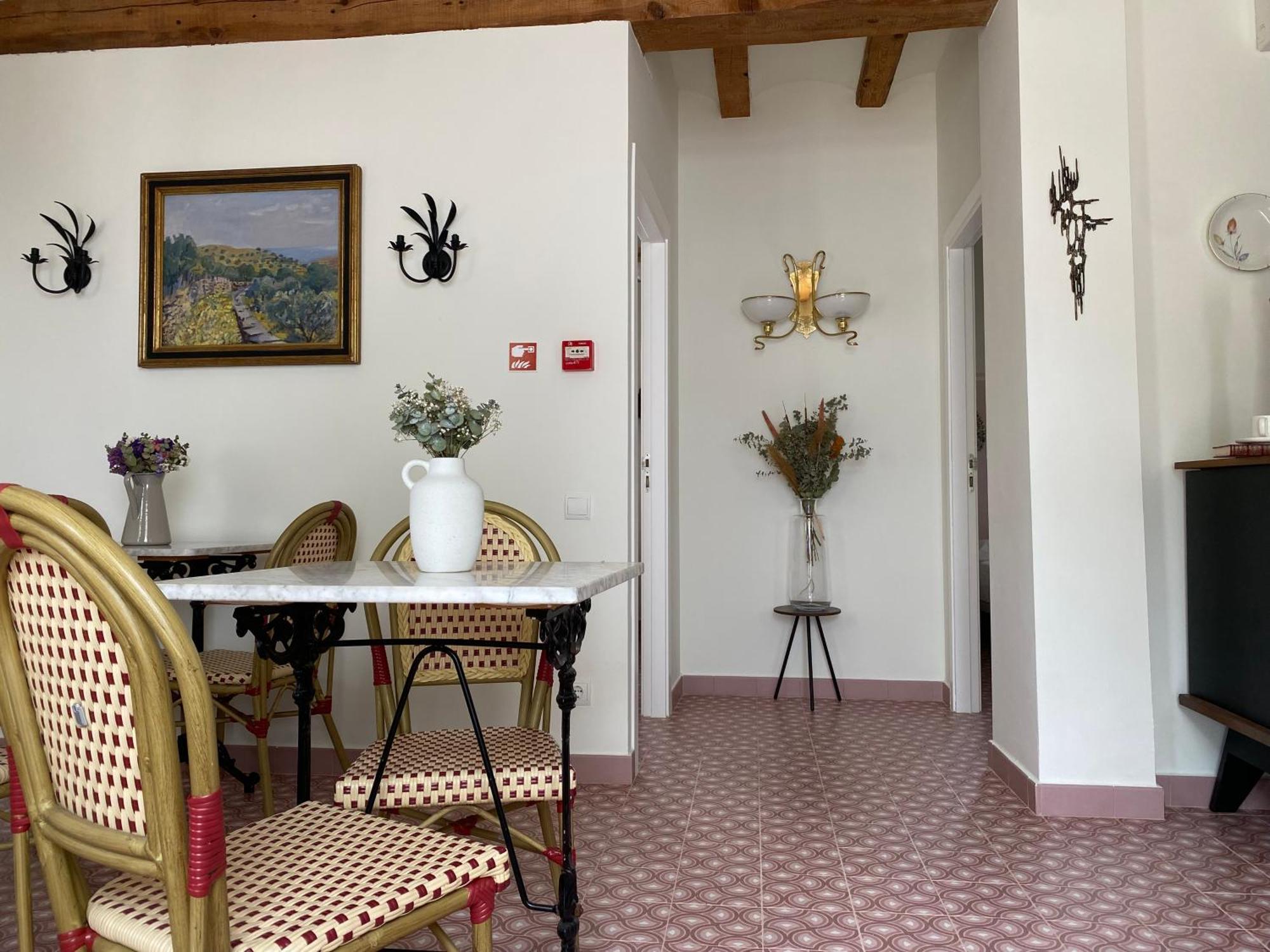 Les Filles Hotel Deltebre Kültér fotó